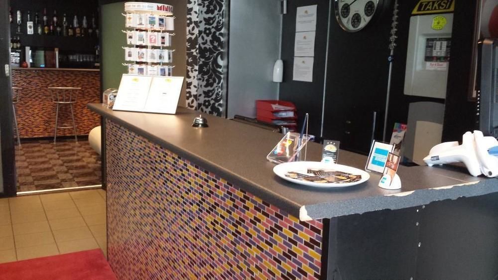 Sunrise Aparthotel Sint-Jans-Molenbeek Bagian luar foto